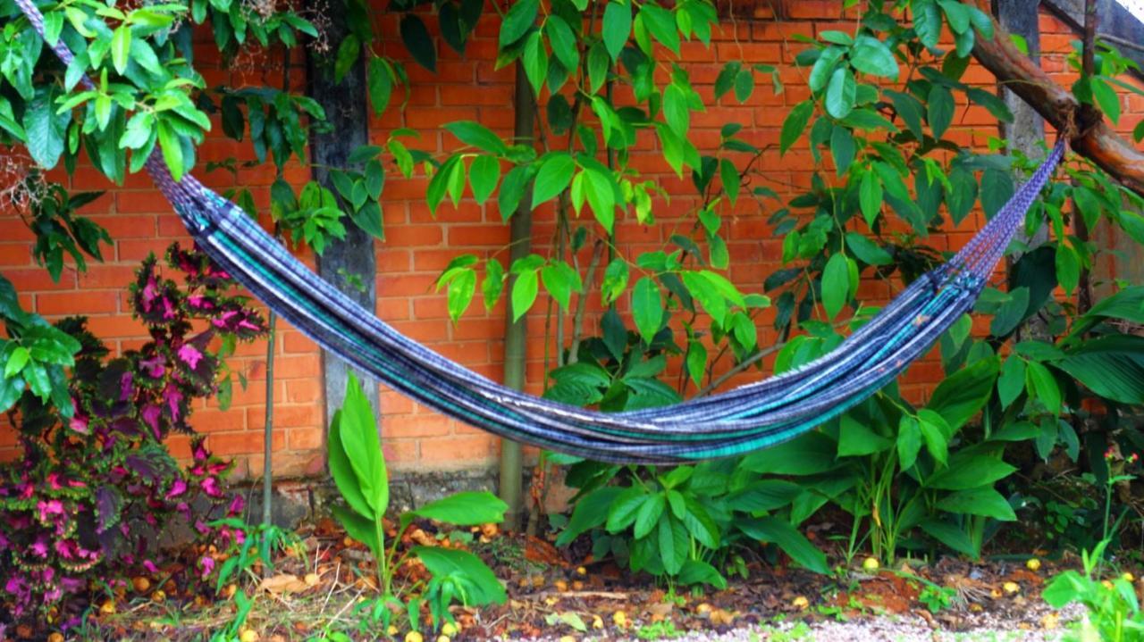 Hostel Gentileza - Guest House Alto Paraíso de Goiás エクステリア 写真
